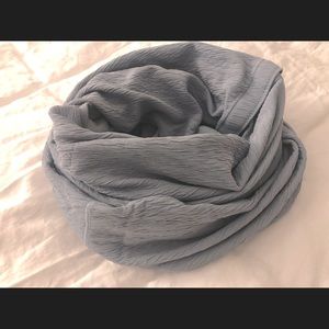 Lululemon vinyasa scarf